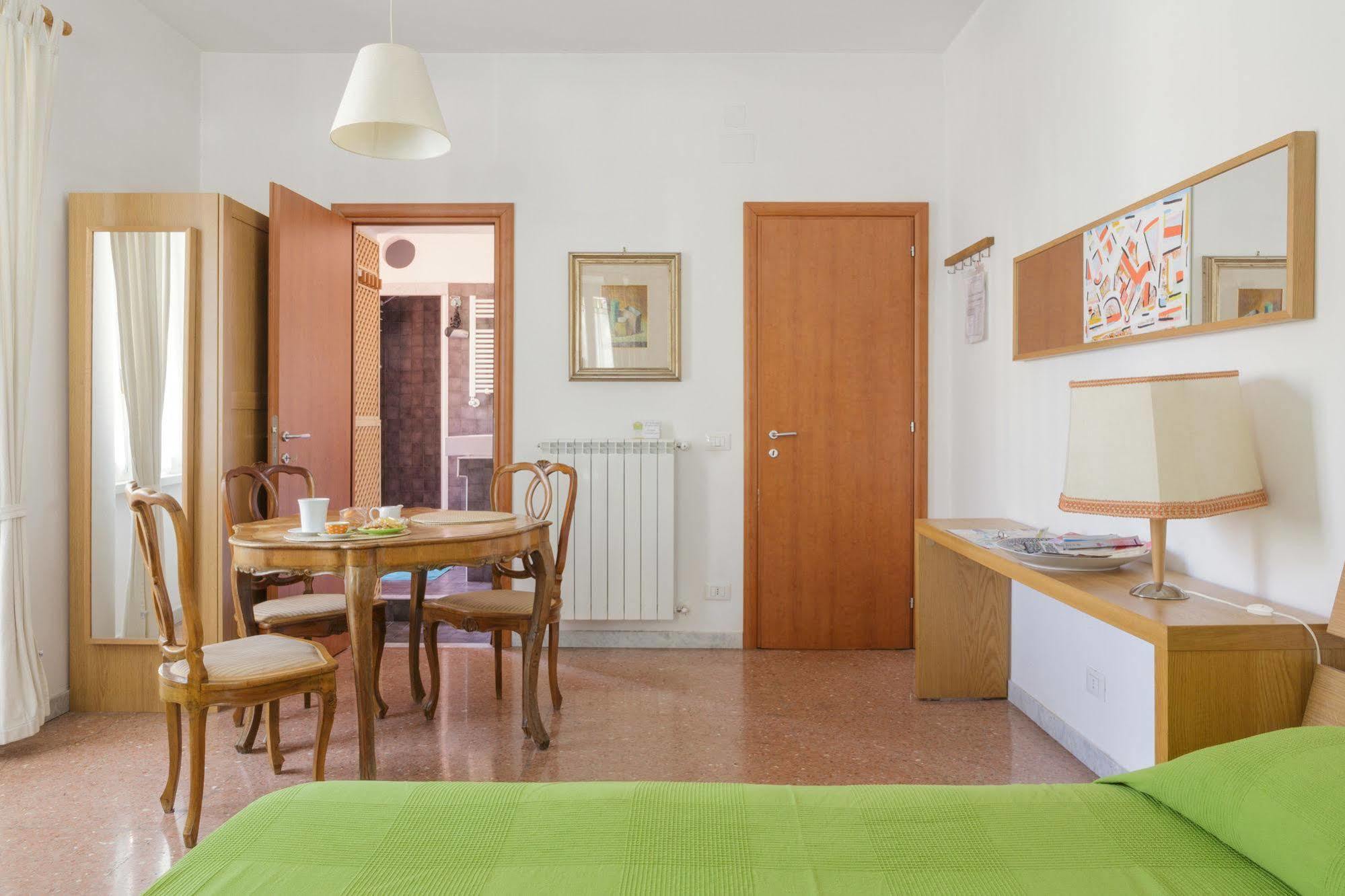 Domus Manlii B&B Rome Buitenkant foto
